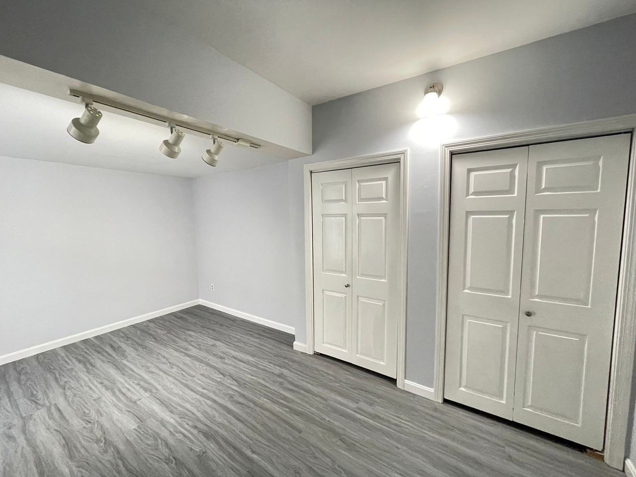 188 Laurel St #1 - Photo 7 of 25