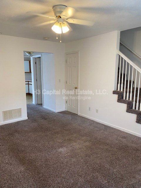 106 Autumn Pine Dr #3 - Photo 2 of 11