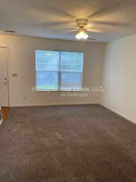 106 Autumn Pine Dr #3 - Photo 3 of 11