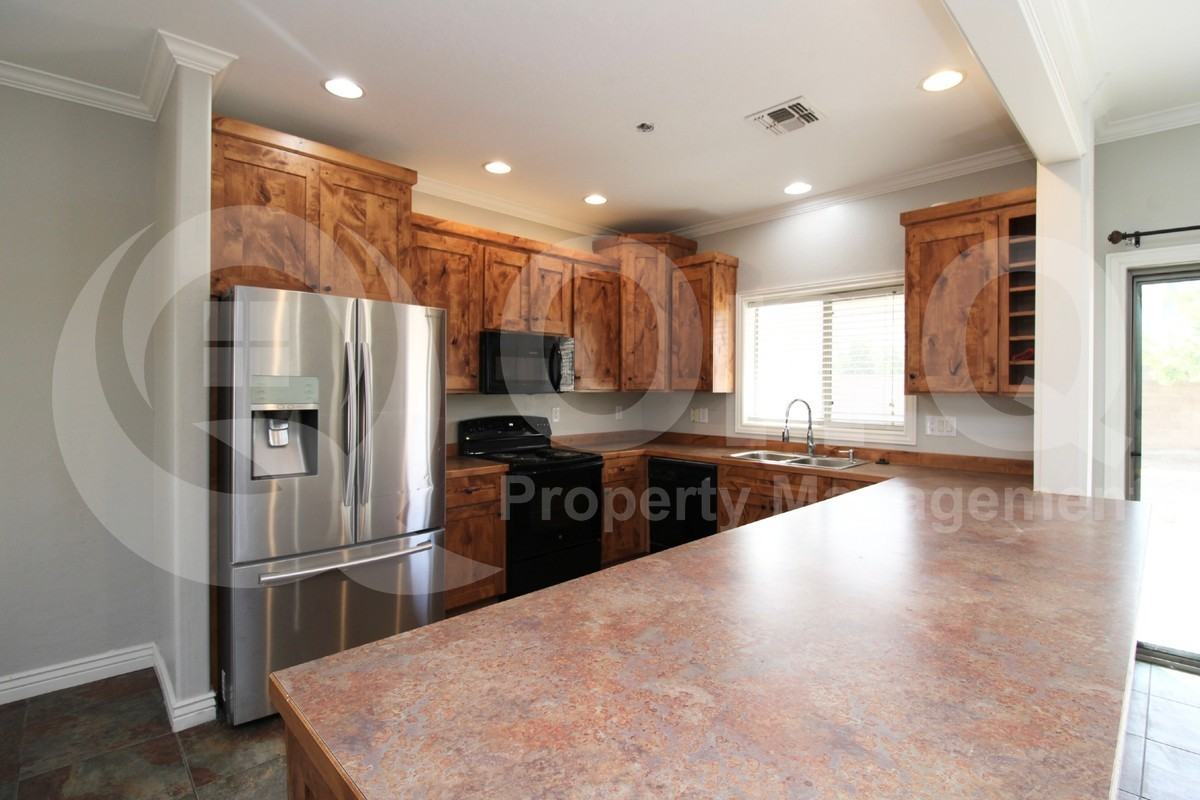 44851 W Zion Rd - Photo 4 of 21