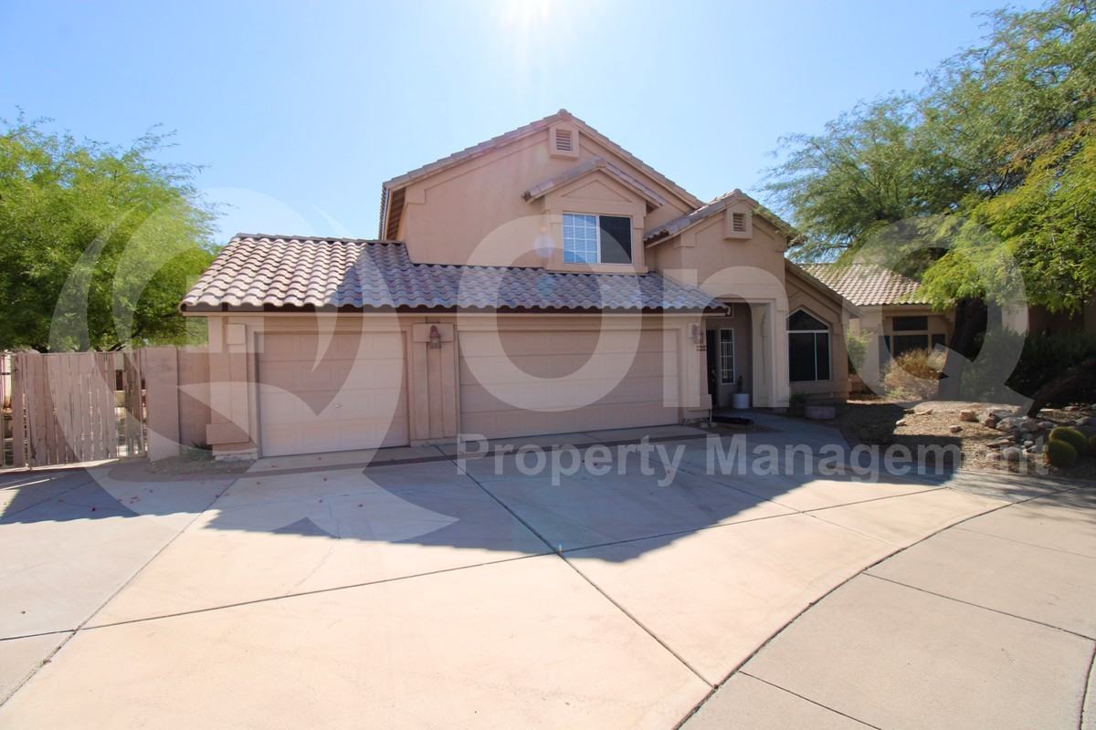 10635 N 129th St - Photo 2 of 29