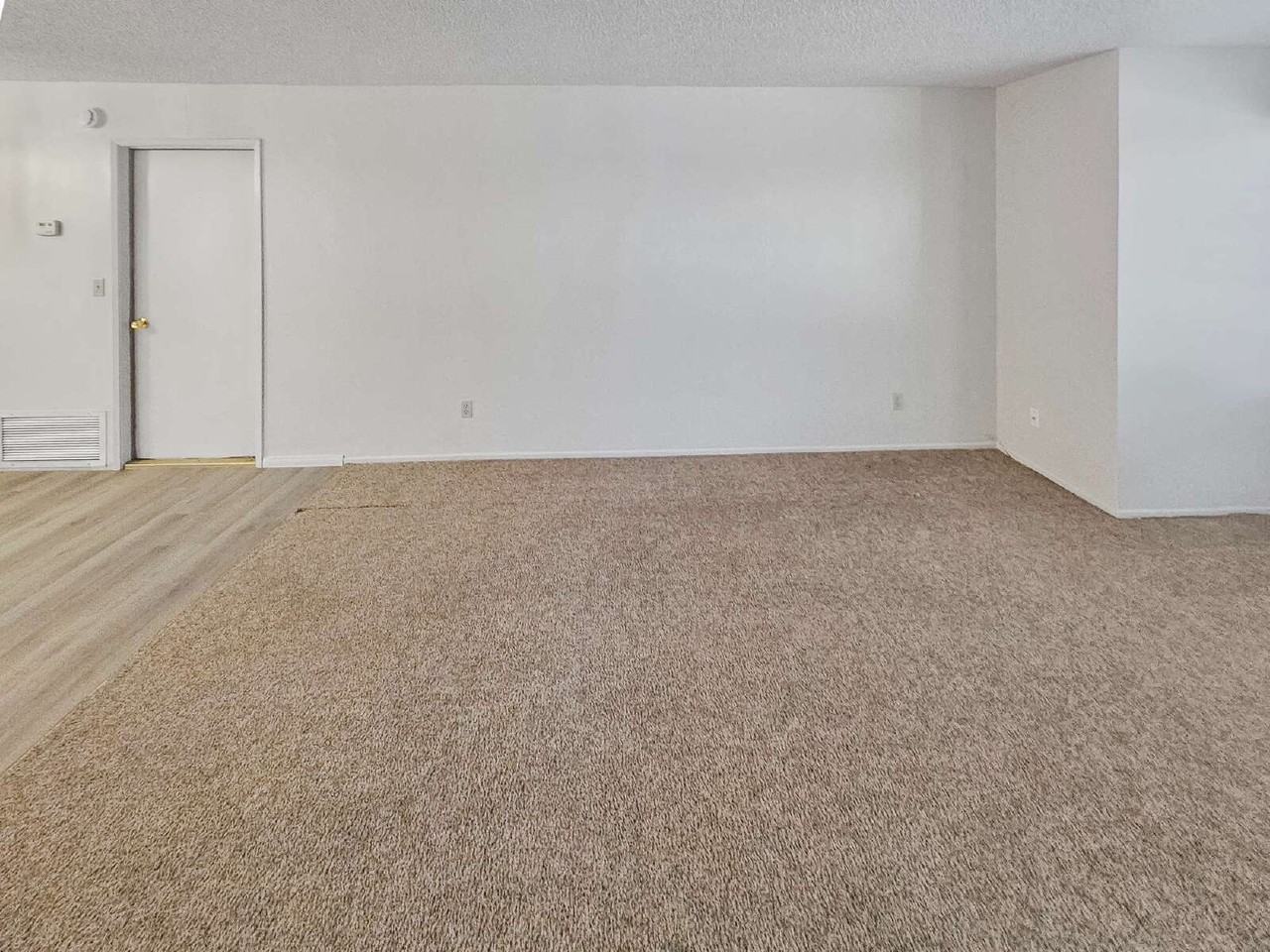 936 Perdew Ave #A - Photo 6 of 13