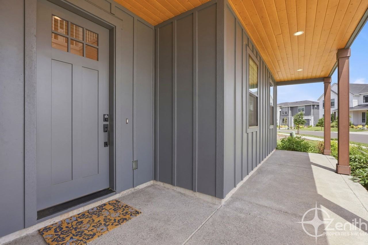 382 W Fir Loop - Photo 3 of 40