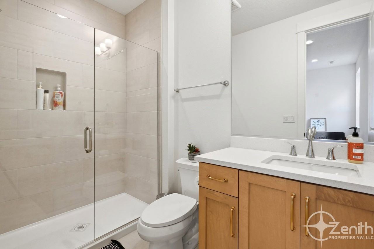 382 W Fir Loop - Photo 7 of 40