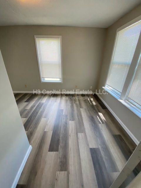 1693 Market St - Photo 7 of 15