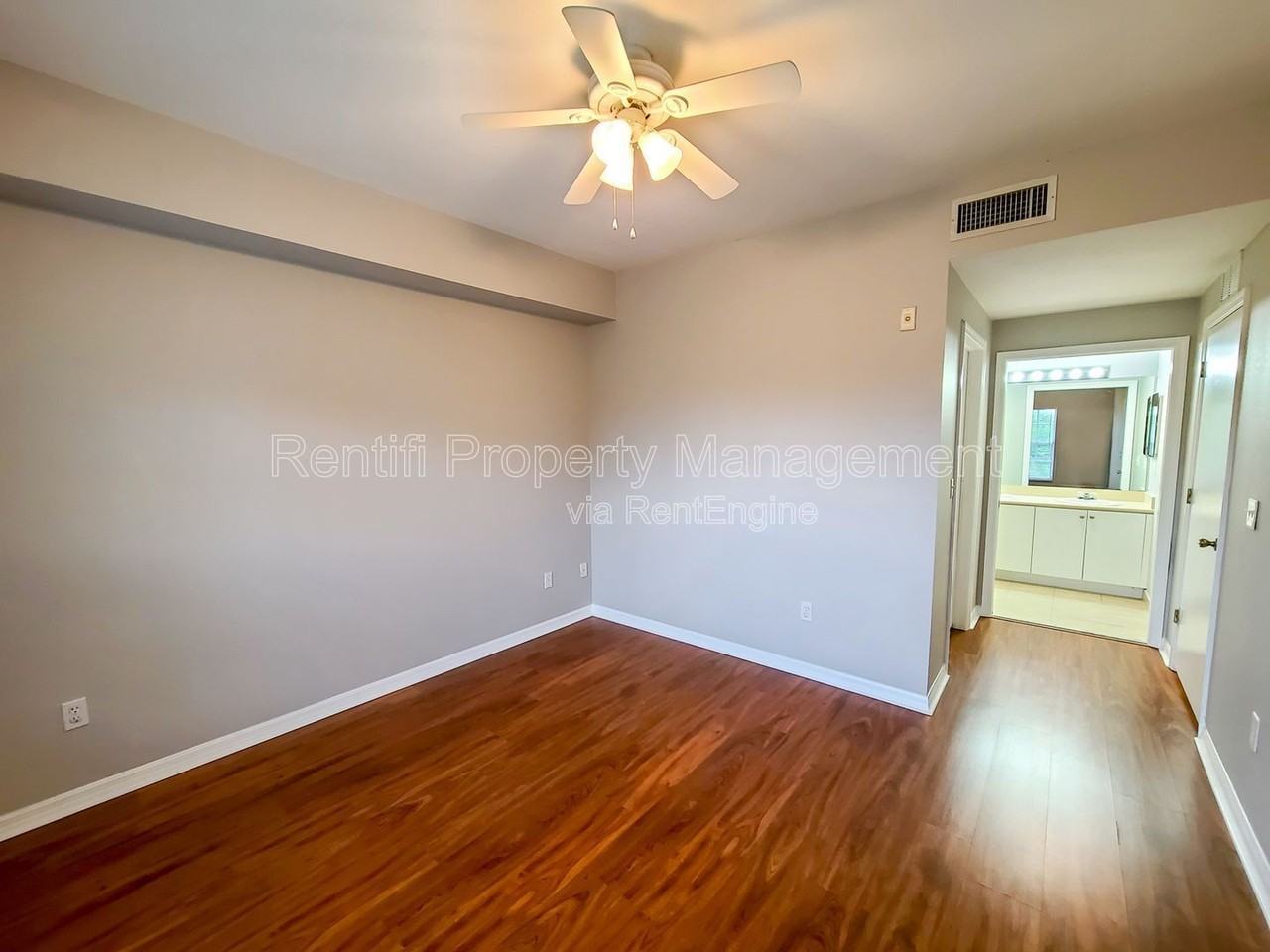 8513 Bernwood Cove Loop #208 - Photo 4 of 20