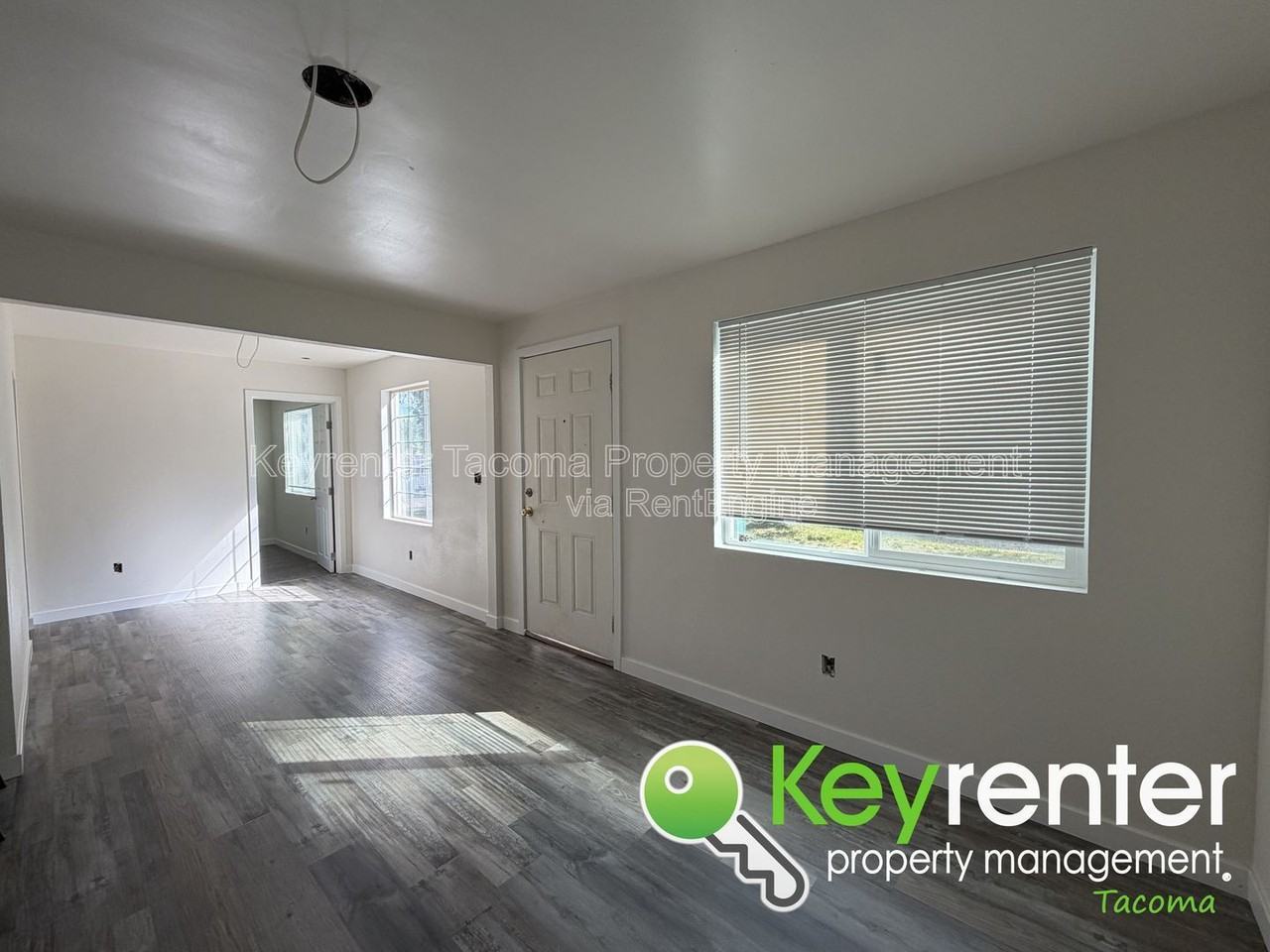 9010 Rose Rd Sw - Photo 2 of 6