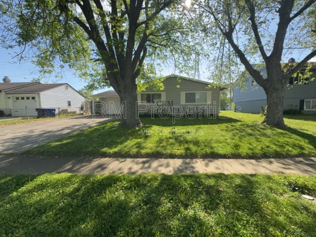 2400 Balmoral Blvd - Photo 3 of 19