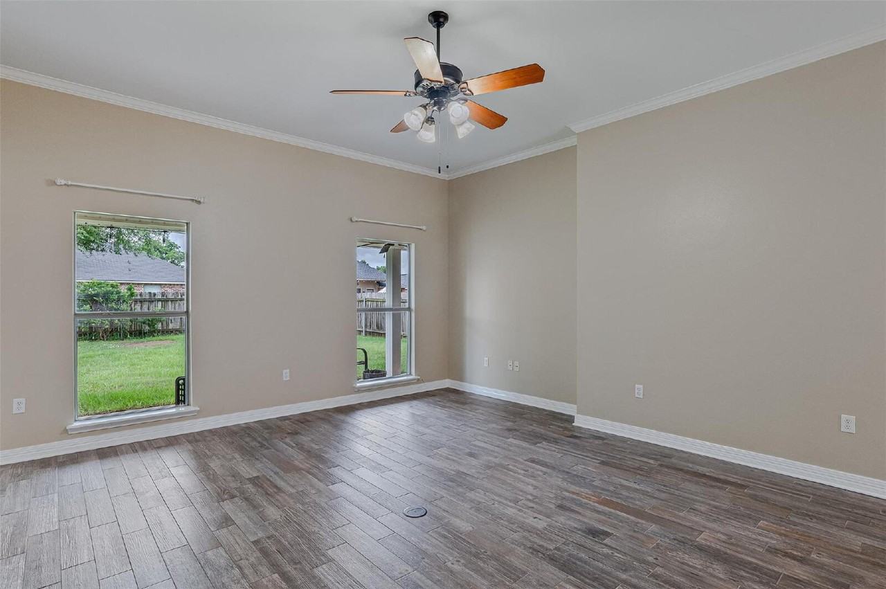 2222 Shumark Trl - Photo 4 of 21
