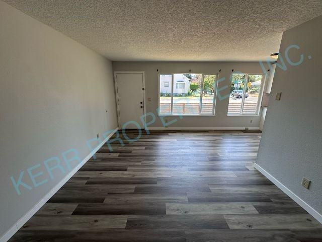 7703 Ne Fremont St - Photo 2 of 14