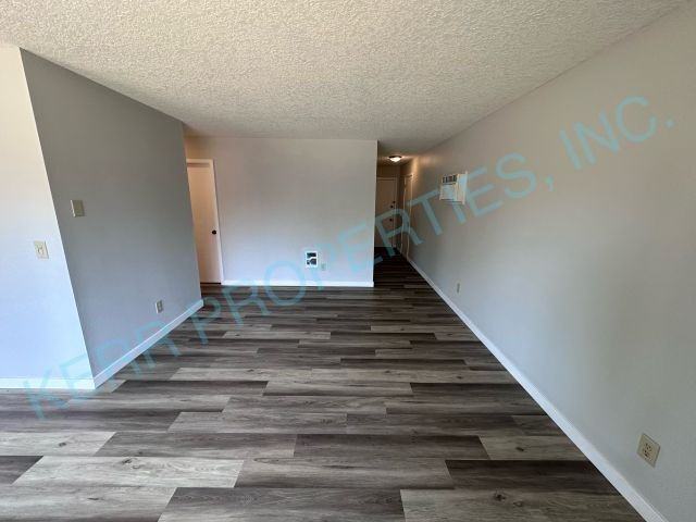 7703 Ne Fremont St - Photo 3 of 14