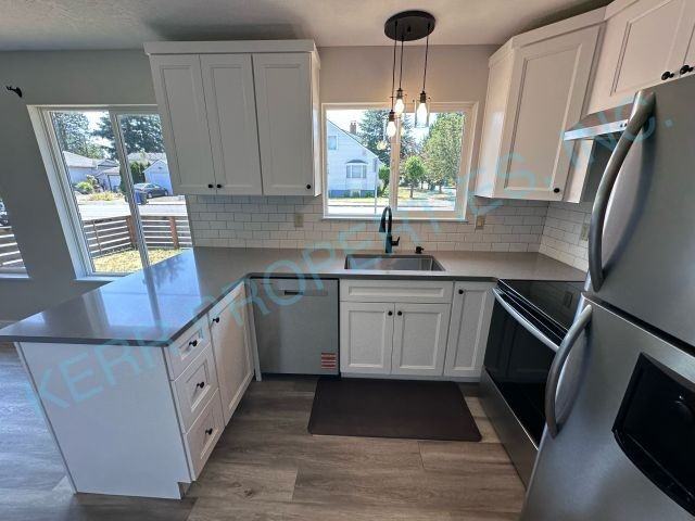 7703 Ne Fremont St - Photo 6 of 14
