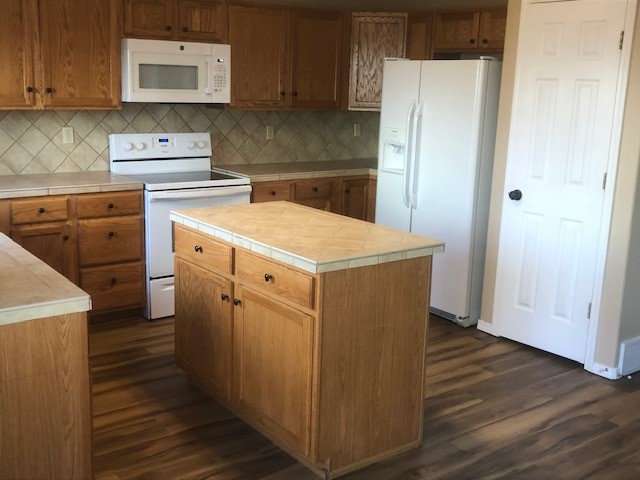 2051 Sage Grouse Ln - Photo 6 of 17