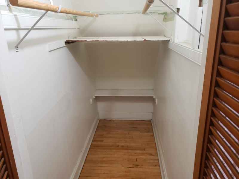 2049 N Kostner Ave #3 - Photo 3 of 5