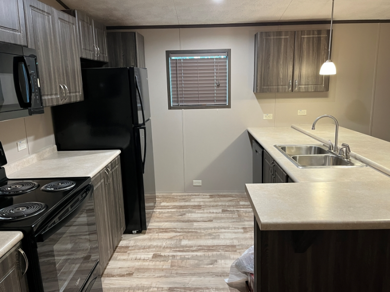 490 Private Road - Photo 2 of 12