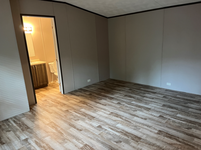 490 Private Road - Photo 4 of 12