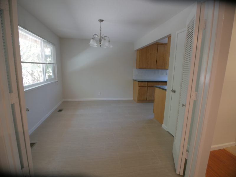 1285 Manchester Dr #2 - Photo 2 of 24