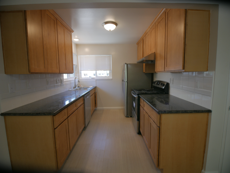 1285 Manchester Dr #2 - Photo 3 of 24
