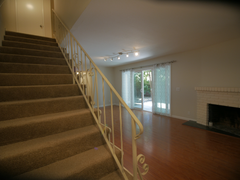 1285 Manchester Dr #2 - Photo 6 of 24