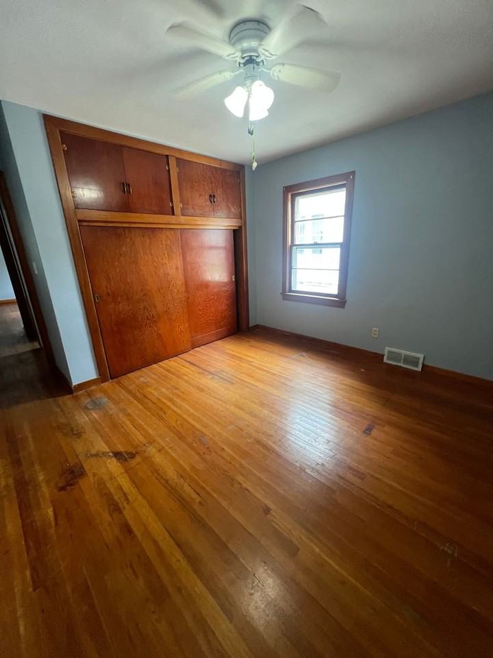 1030 N Macarthur Blvd - Photo 7 of 14