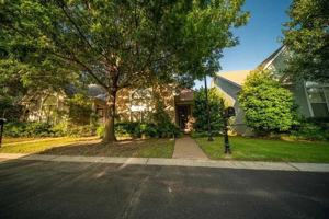 featured image of 1364 Harbor Park Dr