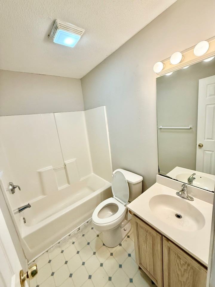102 Carter Sells Rd #G - Photo 5 of 6