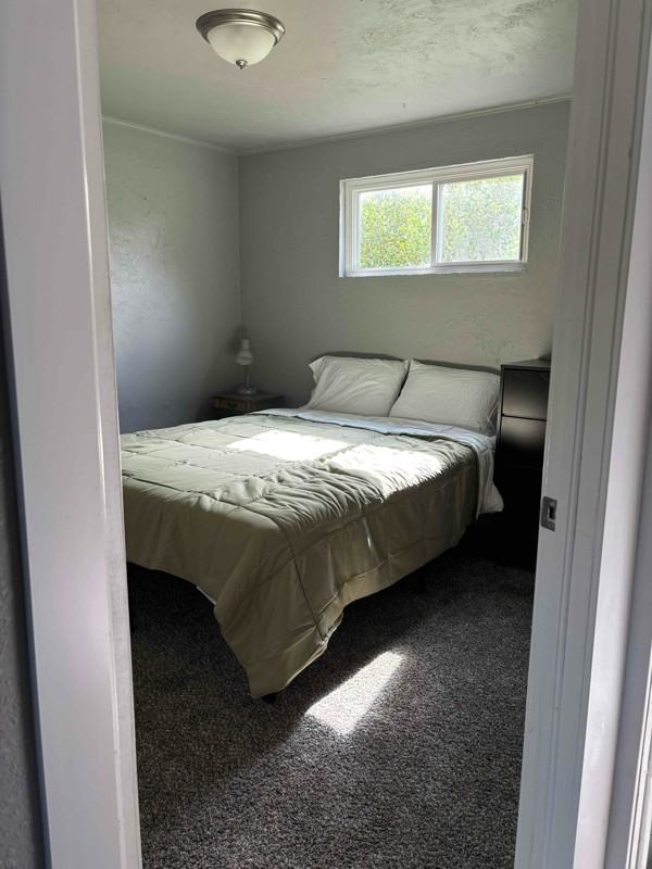 1918 Montezuma Dr - Photo 2 of 6