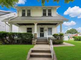 featured image of 1138 Williams Ave Ne