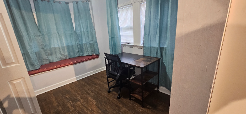 4744 Barfield Rd - Photo 3 of 10