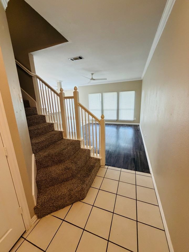 5808 Blackmon Ct - Photo 2 of 19