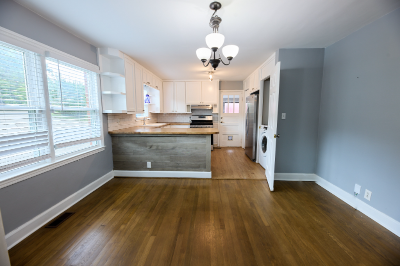 4809 Lavista Rd - Photo 3 of 7