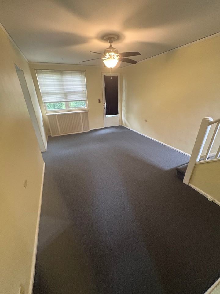 17 Dewitt St #17 - Photo 3 of 15