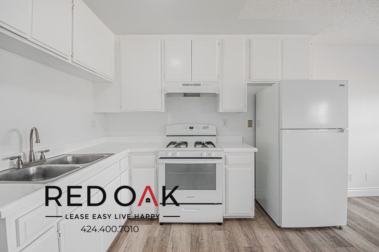 McDonald Apts - Photo 3 of 30