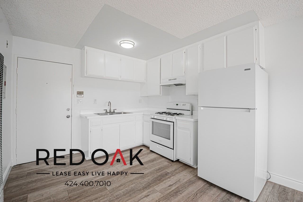 McDonald Apts - Photo 5 of 30