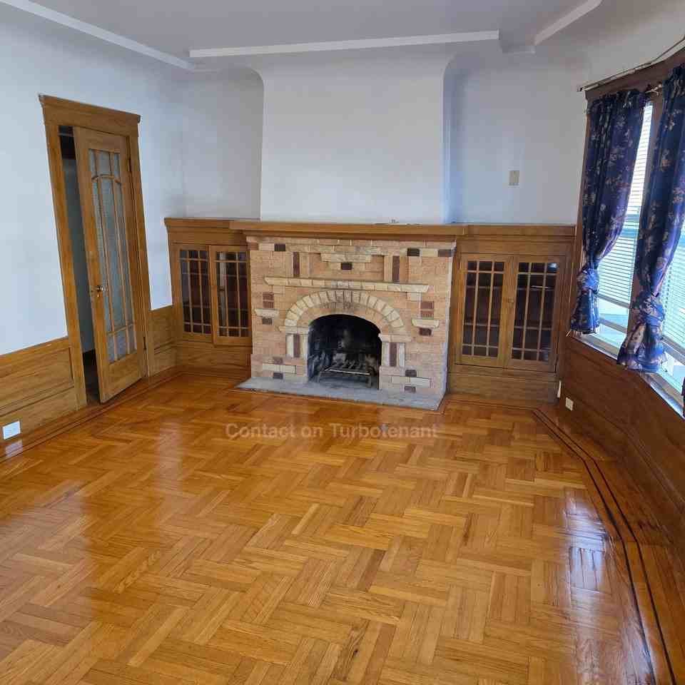 542 Vienna St - Photo 5 of 24