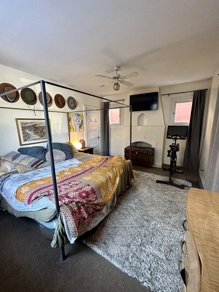 149 S Corona St #NA - Photo 5 of 17
