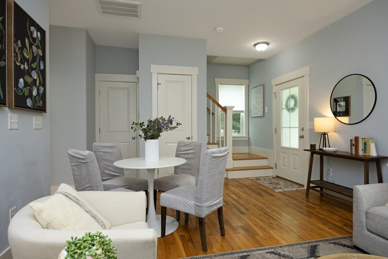 428 Claremont Dr #NA - Photo 7 of 28