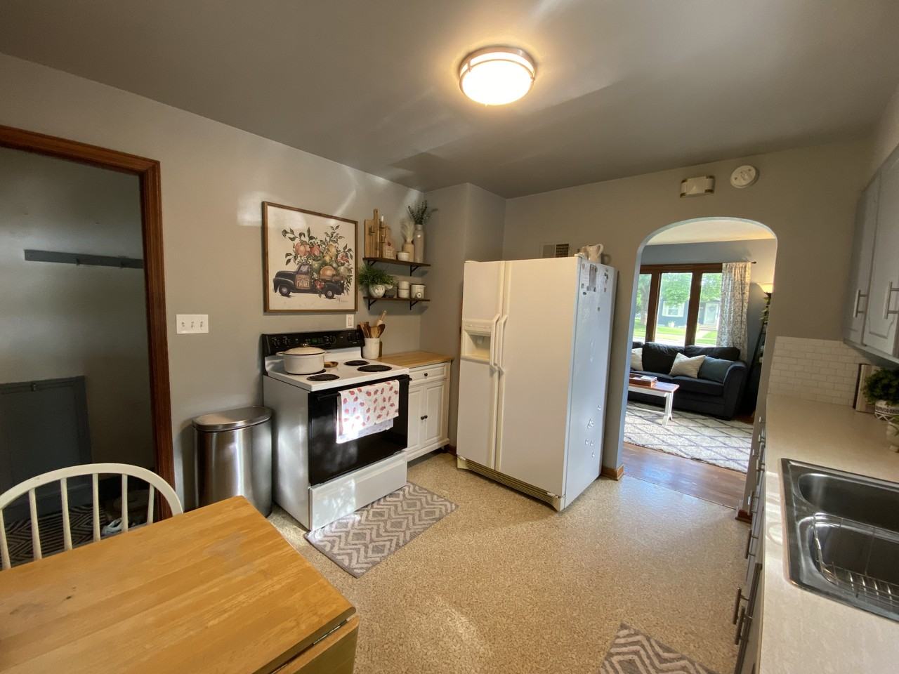 2150 Hyde Ave #NA - Photo 6 of 50