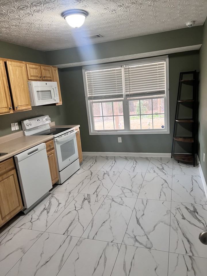 70 Trelawney Dr #NA - Photo 3 of 15