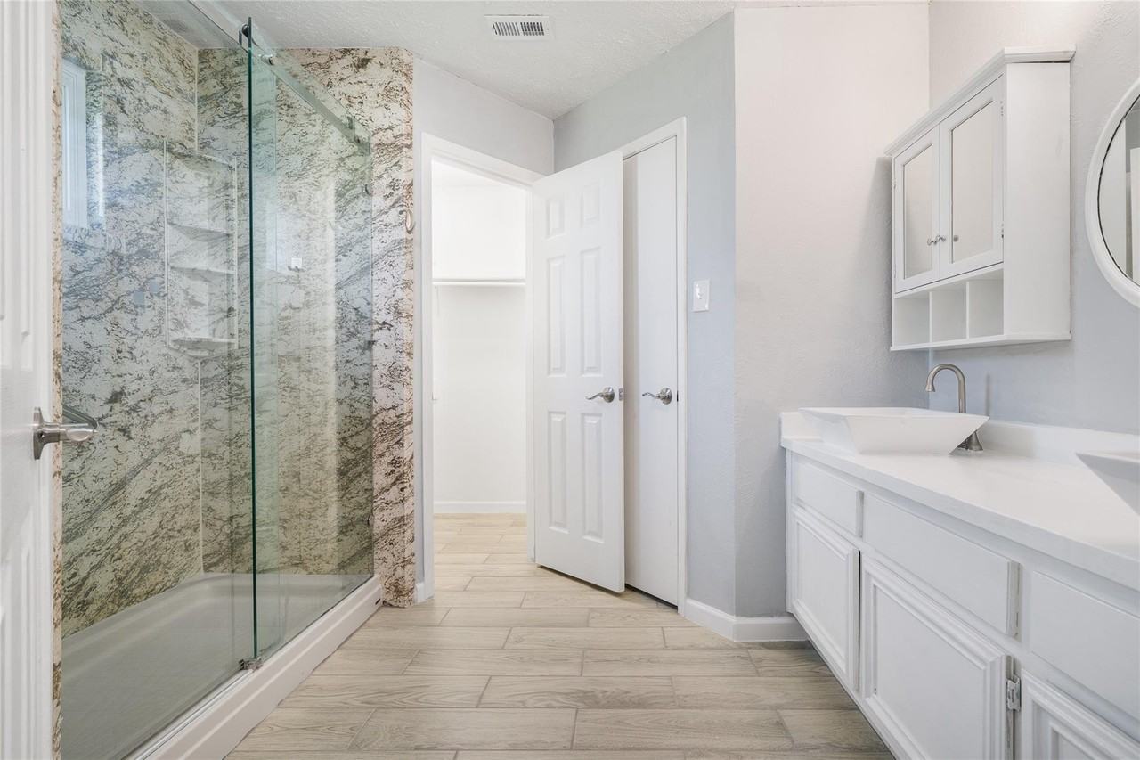 20230 Regents Corner Dr #NA - Photo 4 of 15