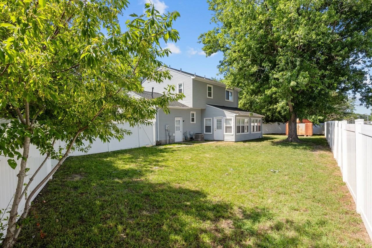 1810 Mehrens Ct #NA - Photo 7 of 30