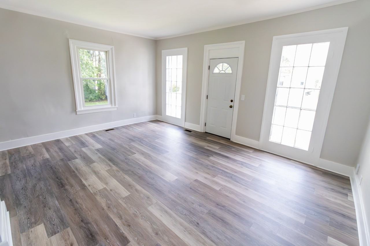 46 Saint Clair St #NA - Photo 5 of 13