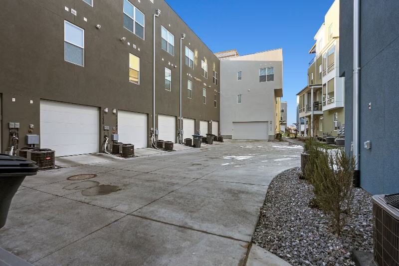11235 S Freestone Rd #11235 - Photo 4 of 7