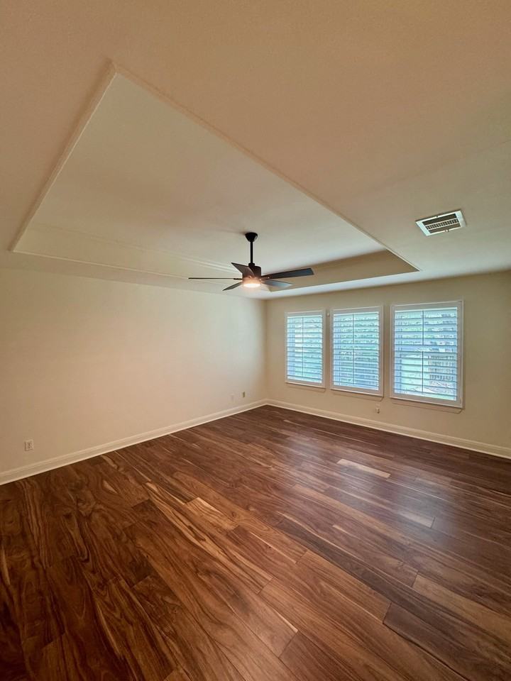 5803 Cedar Cliff Dr #NA - Photo 3 of 8