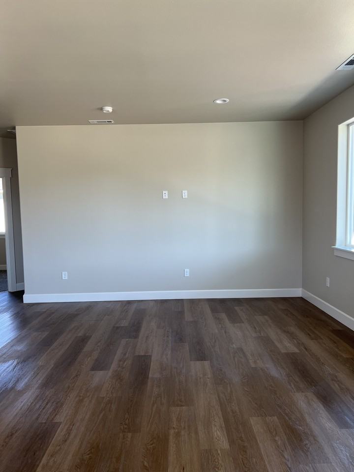 5914 Crestfields Rd #NA - Photo 6 of 19