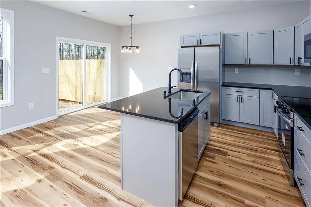 200 Back Pine Way #A - Photo 2 of 17