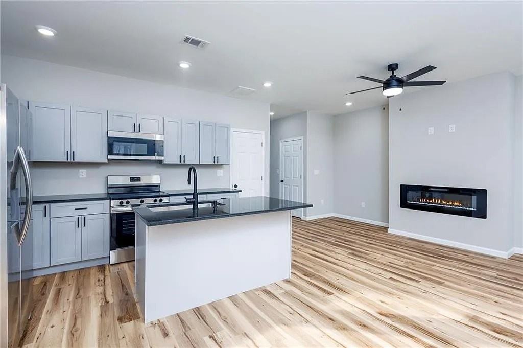 200 Back Pine Way #A - Photo 4 of 17