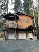 featured image of 100 E Timberlake Dr