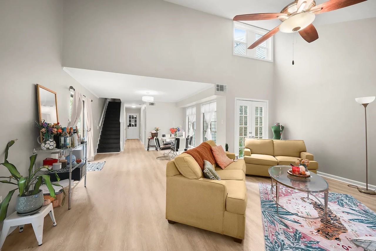 5518 Moorstone Dr - Photo 3 of 7