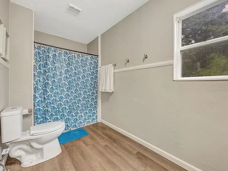 218 S Brookville Pike - Photo 7 of 20